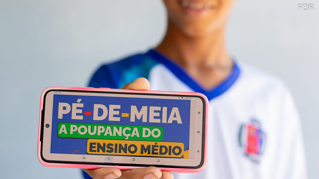 Pé-de-Meia: 8ª Parcela do Incentivo à Frequência Começa a Ser Depositada Hoje