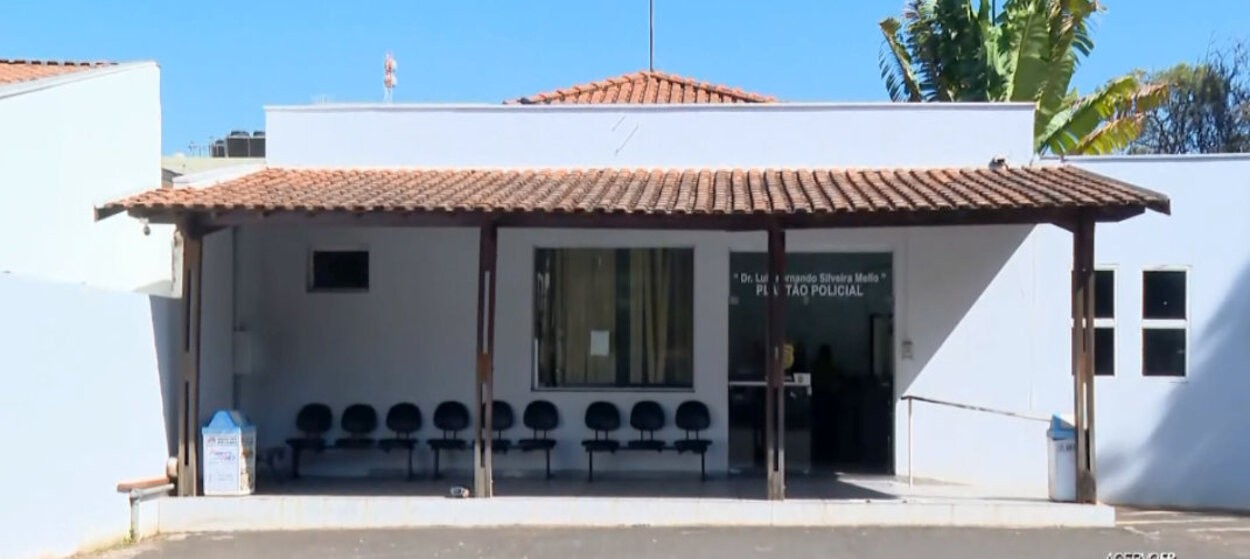 Homem é morto a tiros por PMs após fugir de abordagem e sacar arma