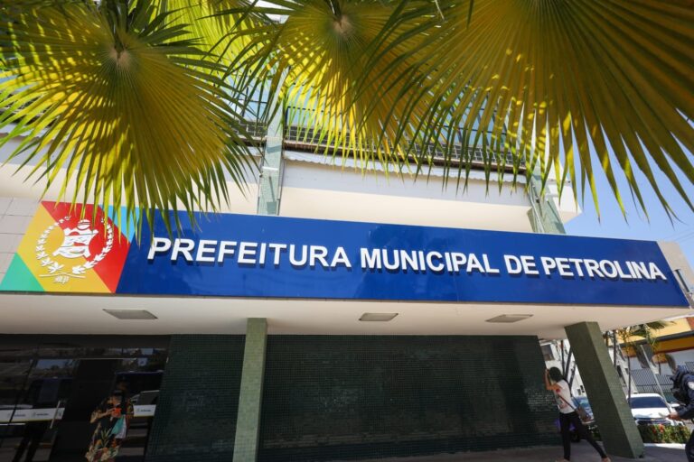 Feriado do servidor: Petrolina não terá expediente dia 27