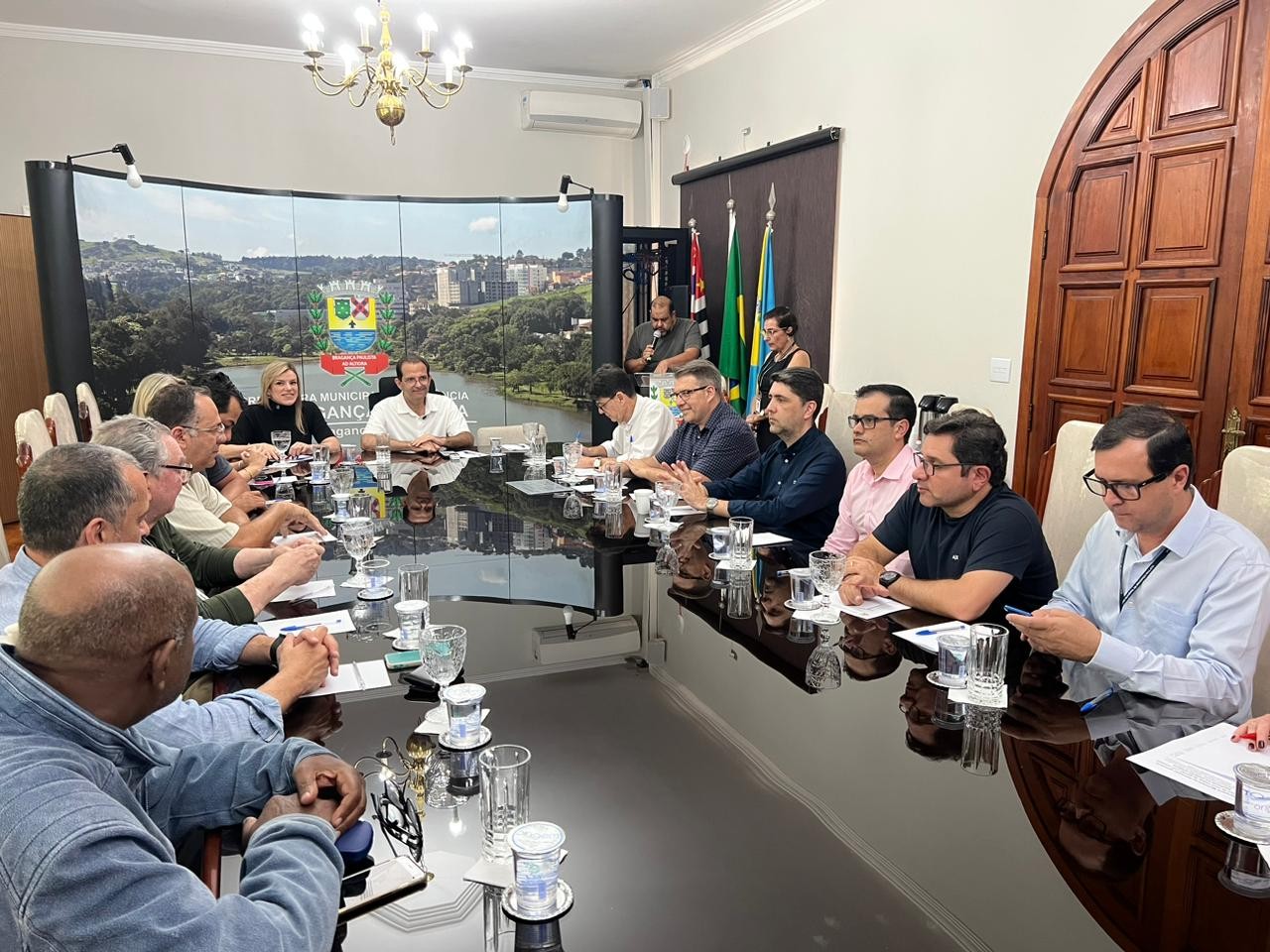 Energia solar moderniza UPAs e reduz custos em Bragança Paulista