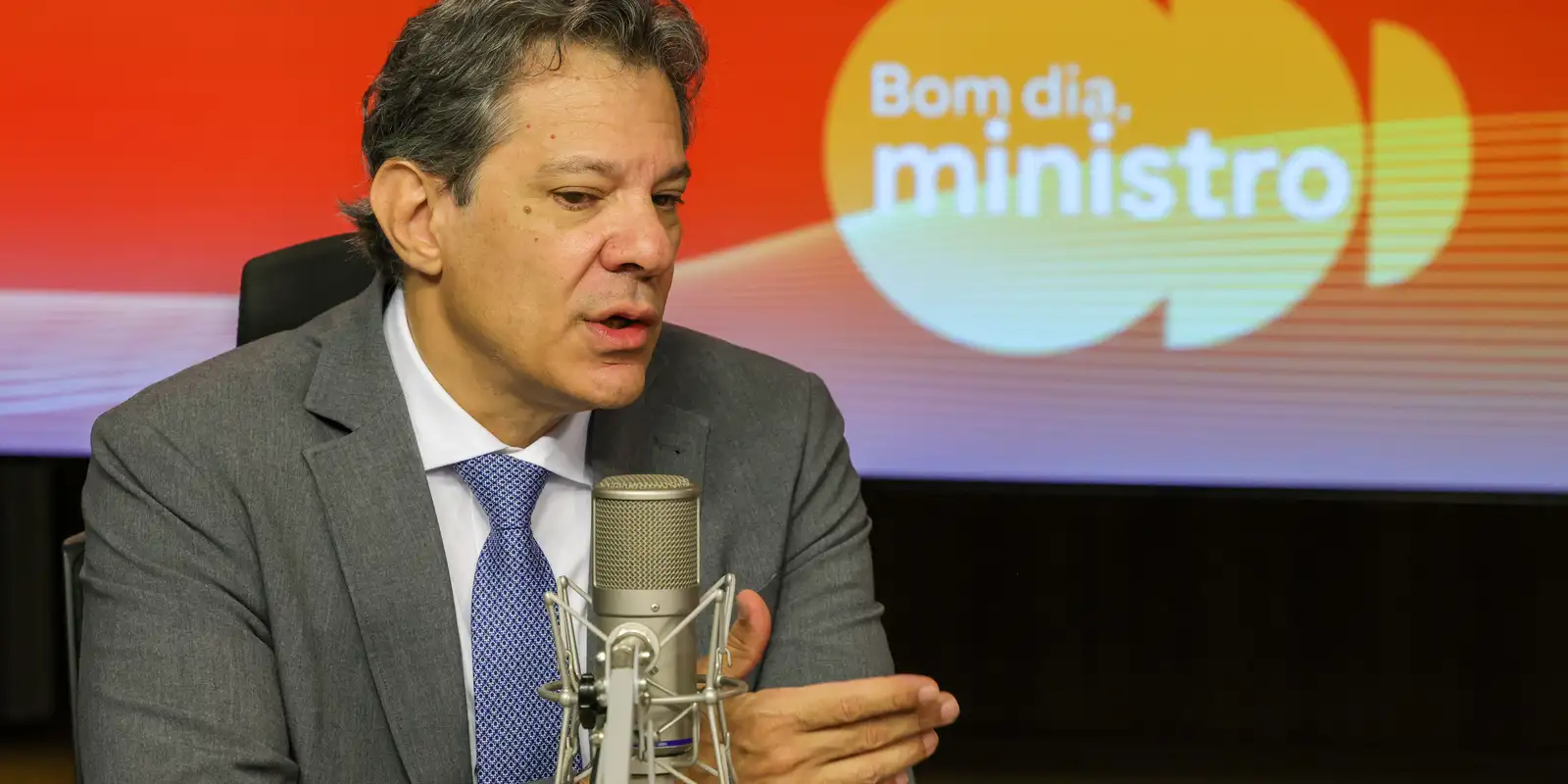 Governo Lula Avalia Tarifa Zero no Transporte Público: Estudo Abrangente em Andamento