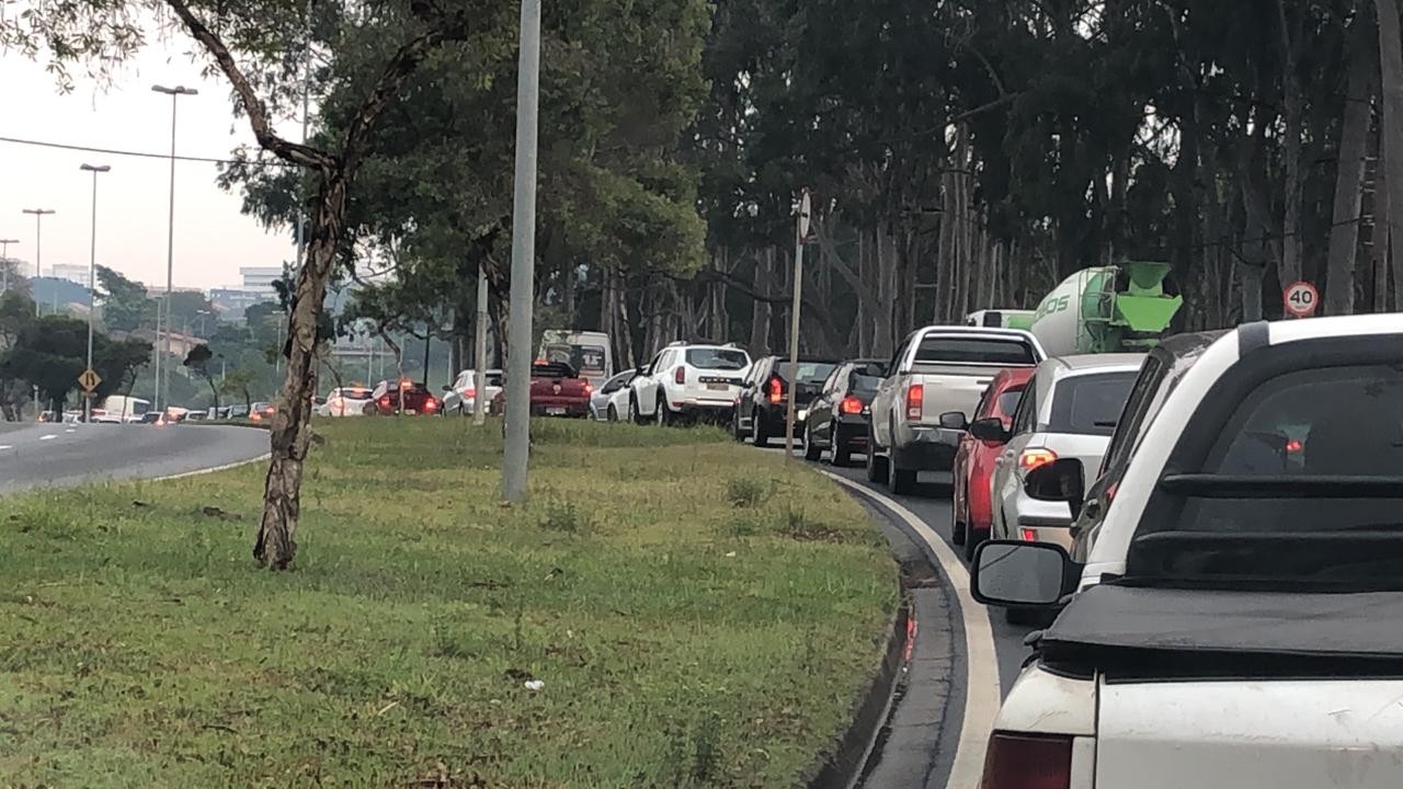 Sorocaba: moradores perdem um dia por mês no trânsito
