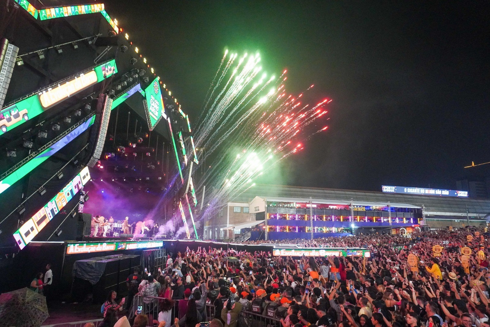 Caruaru abre edital para artistas no São João 2026