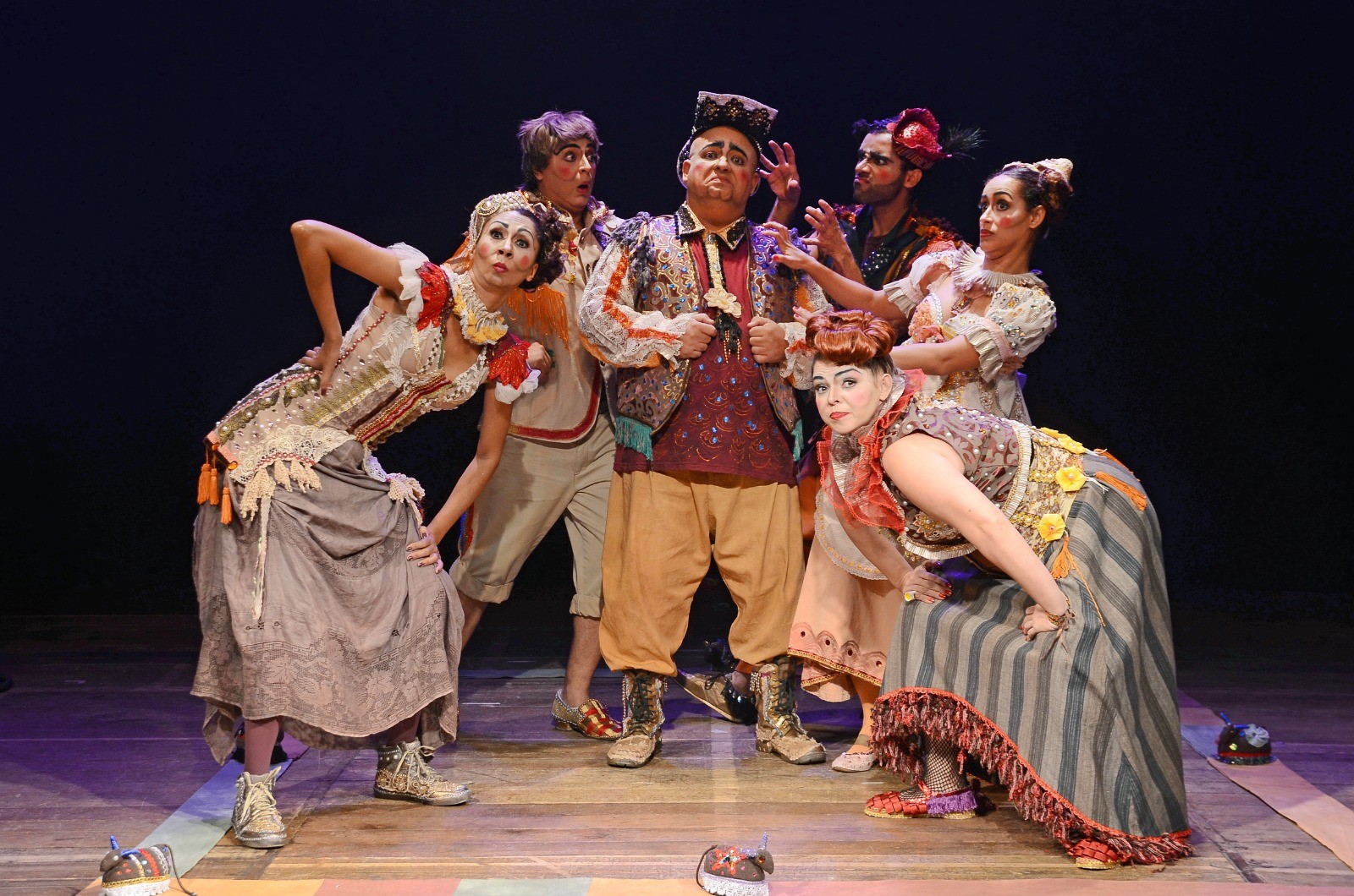 Festival de teatro em Teresina celebra o riso com programação diversificada