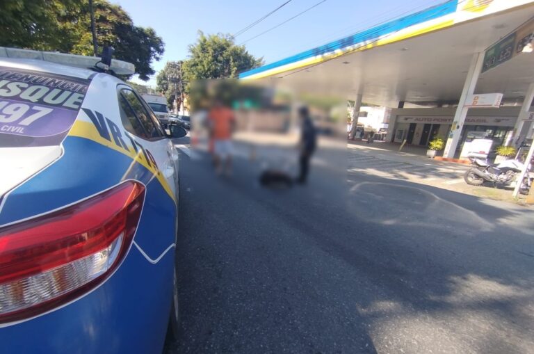 Homem é atropelado por carro em Volta Redonda
