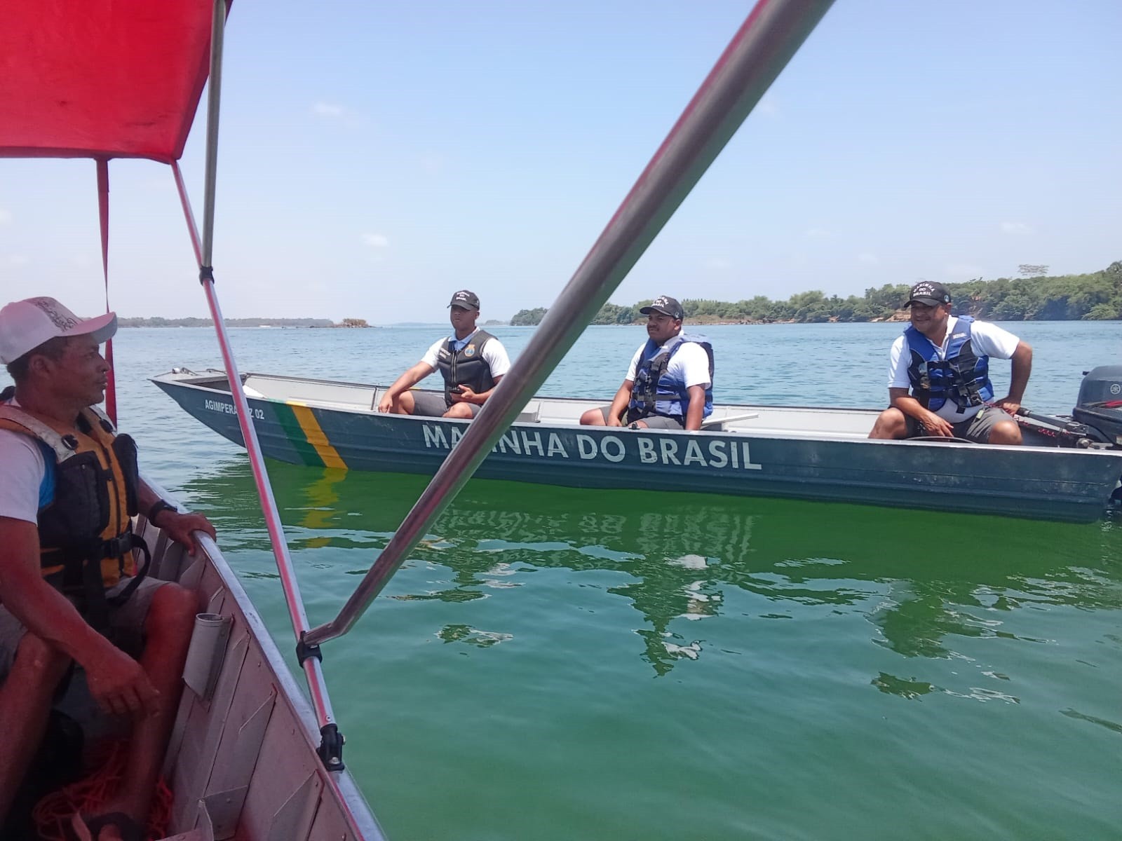 Dois homens desaparecem após embarcação afundar no Rio Tocantins