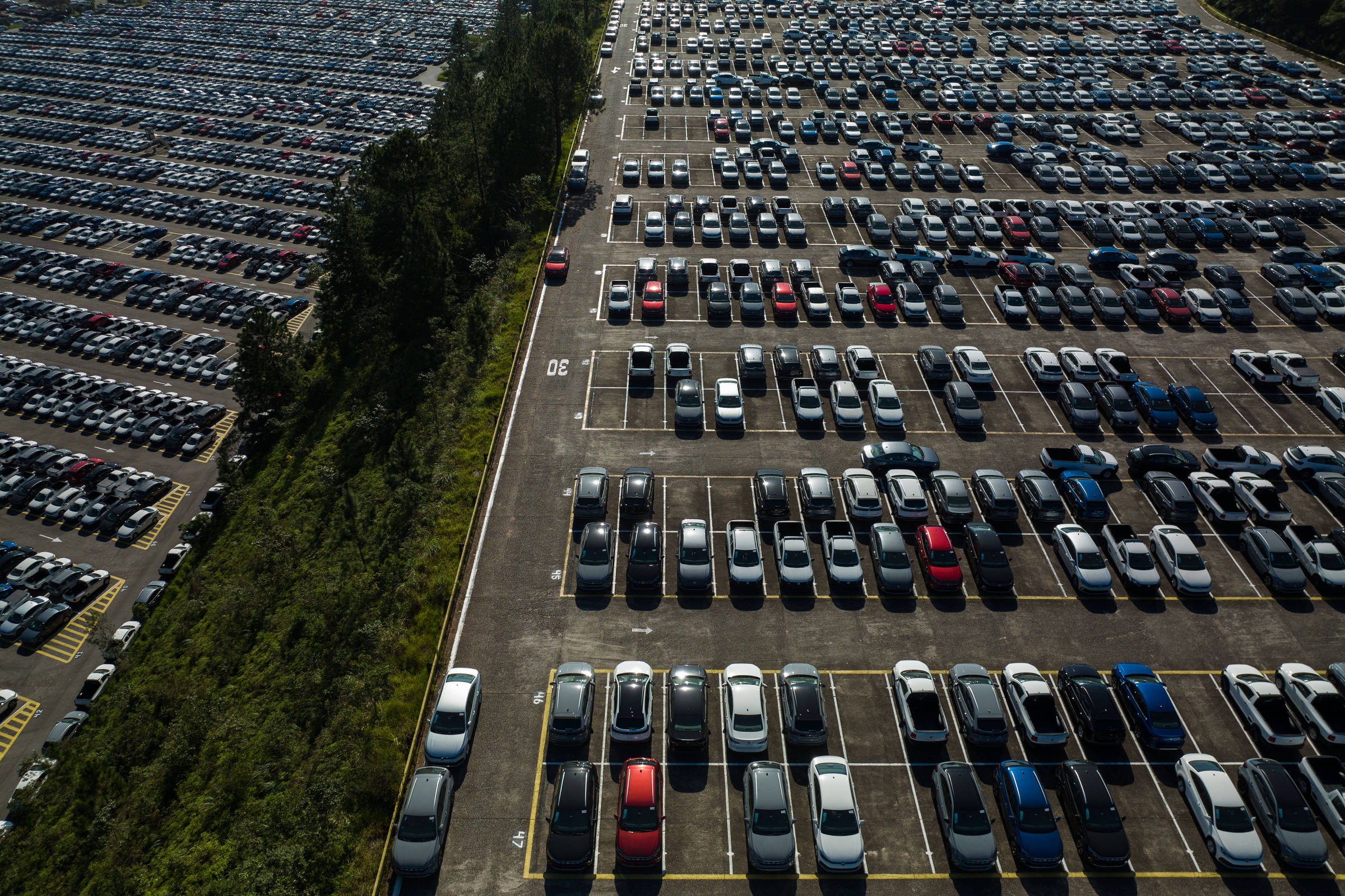 Acordo Brasil-China traz alívio para indústria automotiva sobre falta de chips