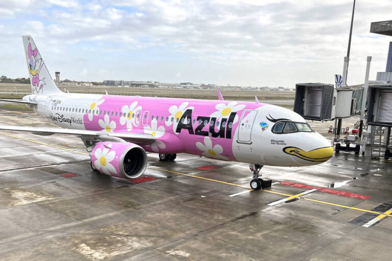 Operação da PF investiga ameaça de bomba em voo da Azul em agosto