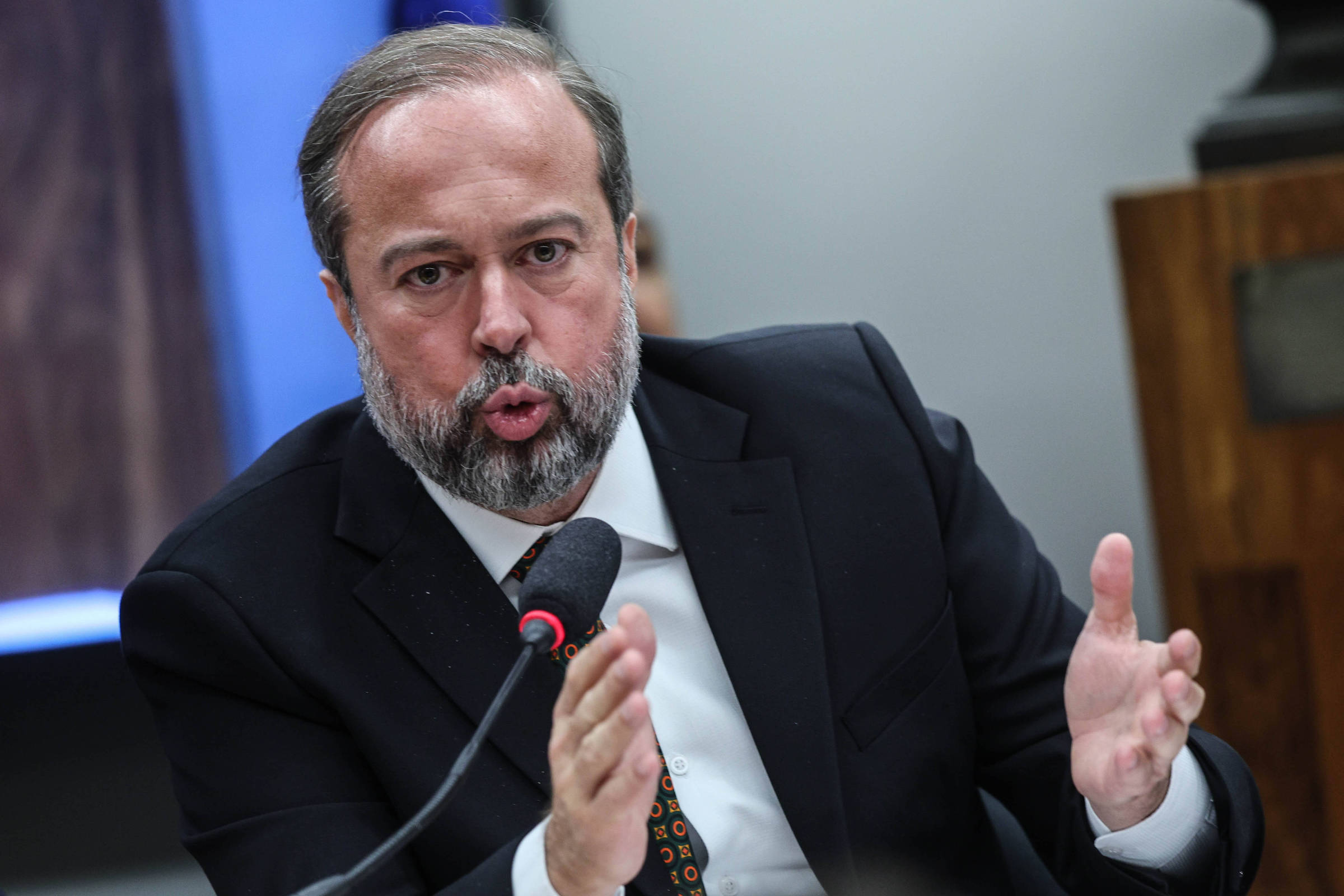 Lula deve vetar trechos da MP do setor elétrico, afirma Silveira