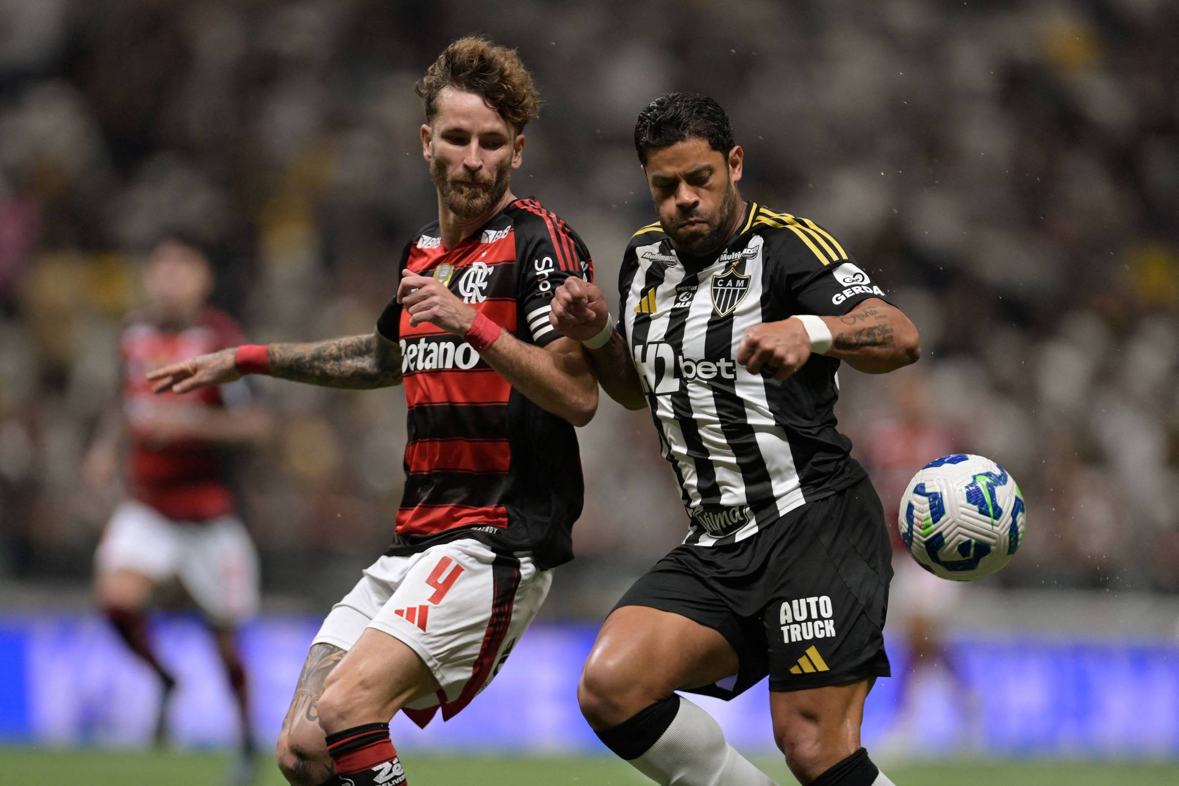 Flamengo se aproxima do título brasileiro após empate com Atlético Mineiro