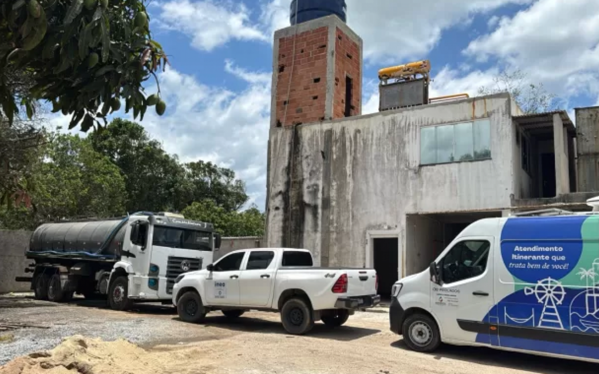 Fábrica Clandestina de Gelo é Fechada em Búzios por Risco à Saúde Pública e Dano Ambiental