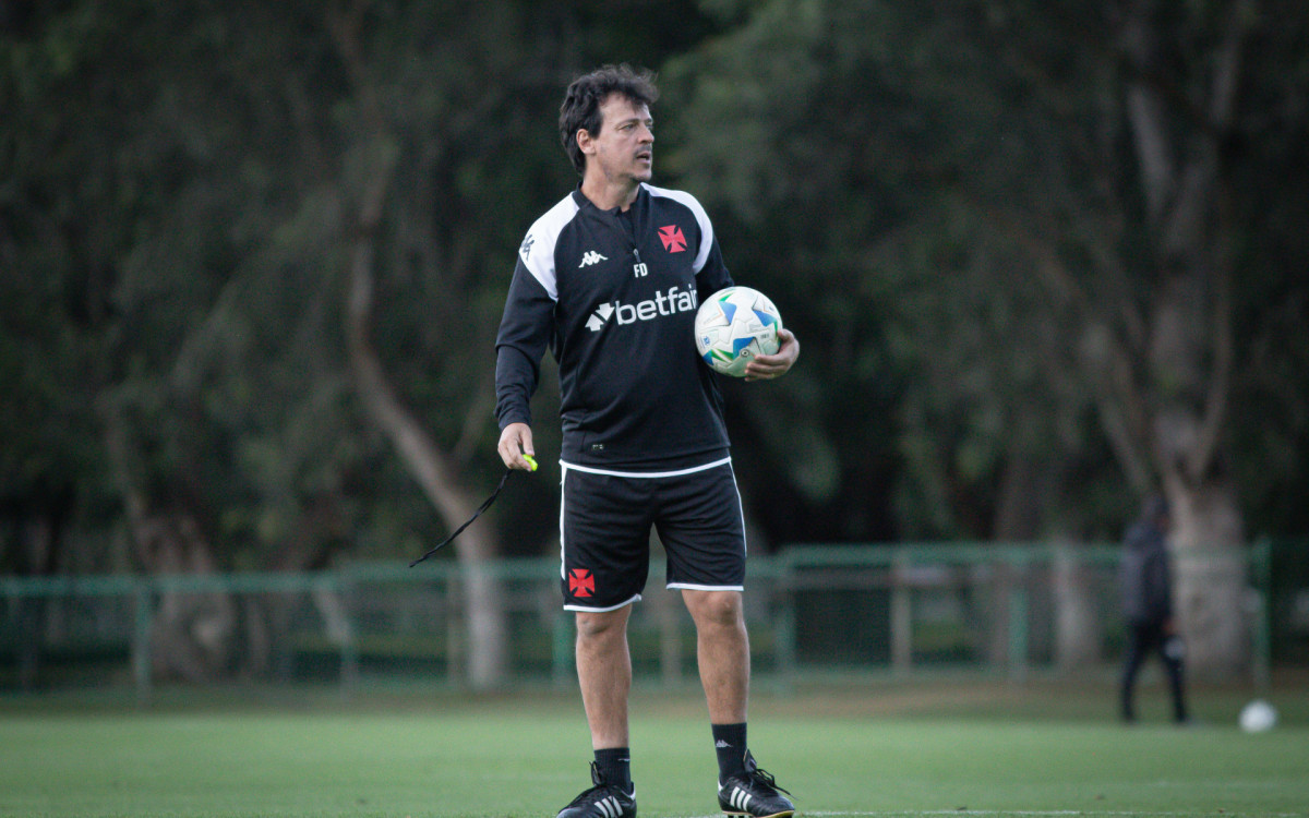 Vasco em Alerta Máximo: Pendurados Ameaçam Sonho da Libertadores em Sequência Decisiva