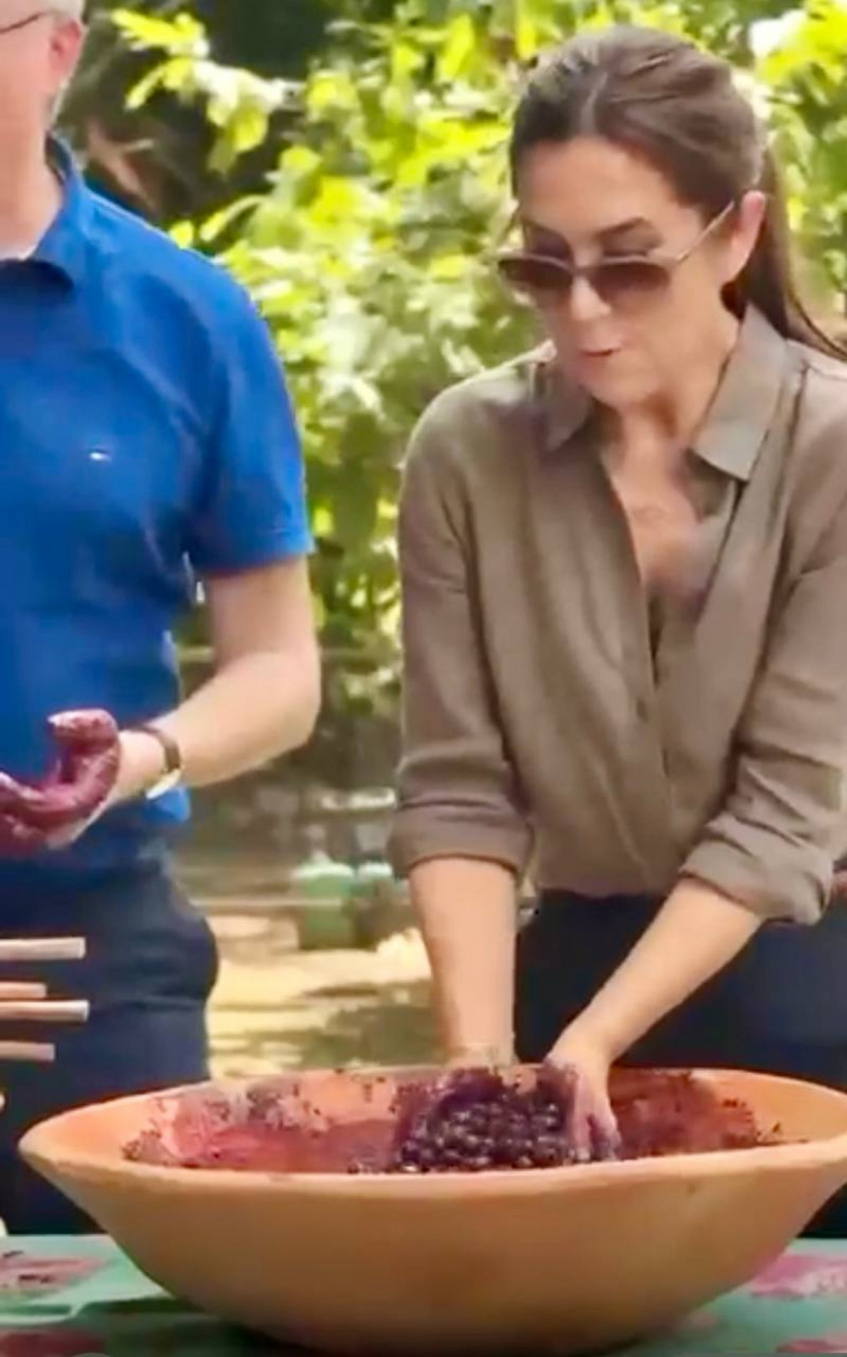 Rainha Mary da Dinamarca Imersa na Amazônia: Cacau, Açaí e Compromisso Ambiental