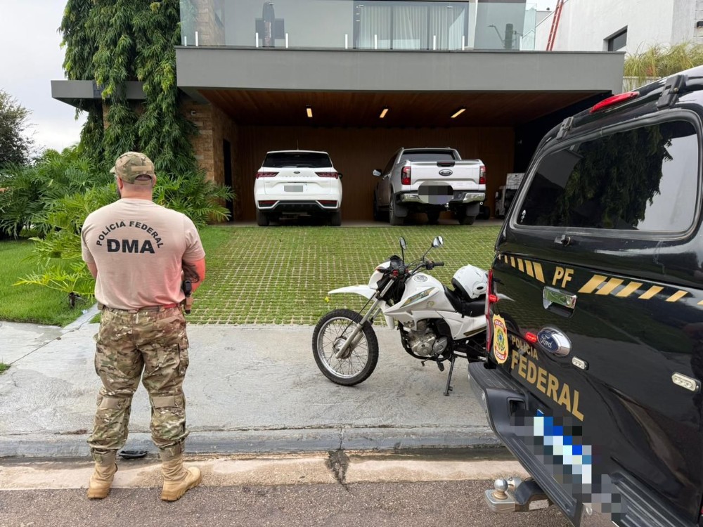 Operação da PF Desmantela Esquema de Lavagem de Dinheiro da Madeira em Rondônia: 6,4 kg de Ouro Apreendidos