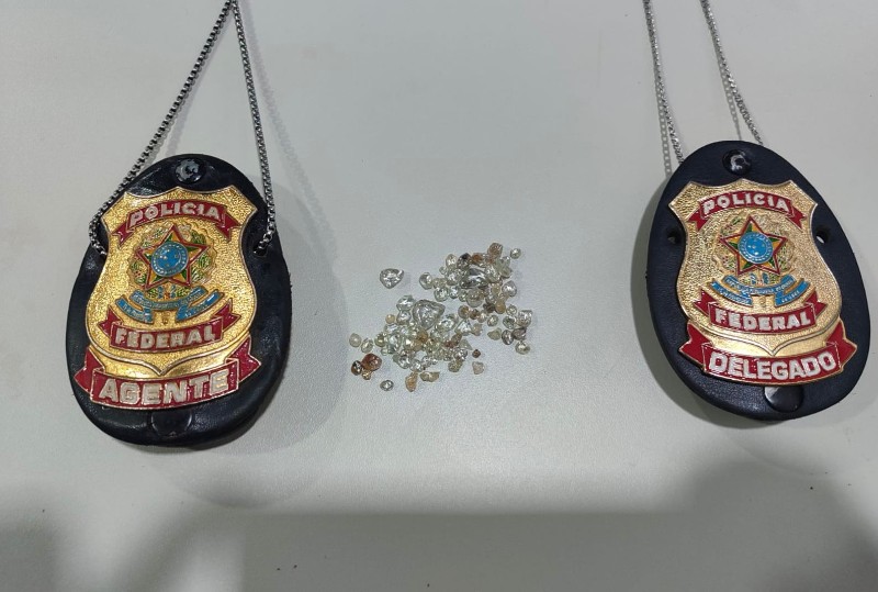 PF Desmantela Esquema de Venda Ilegal de Diamantes e Prende Quatro em Rondônia