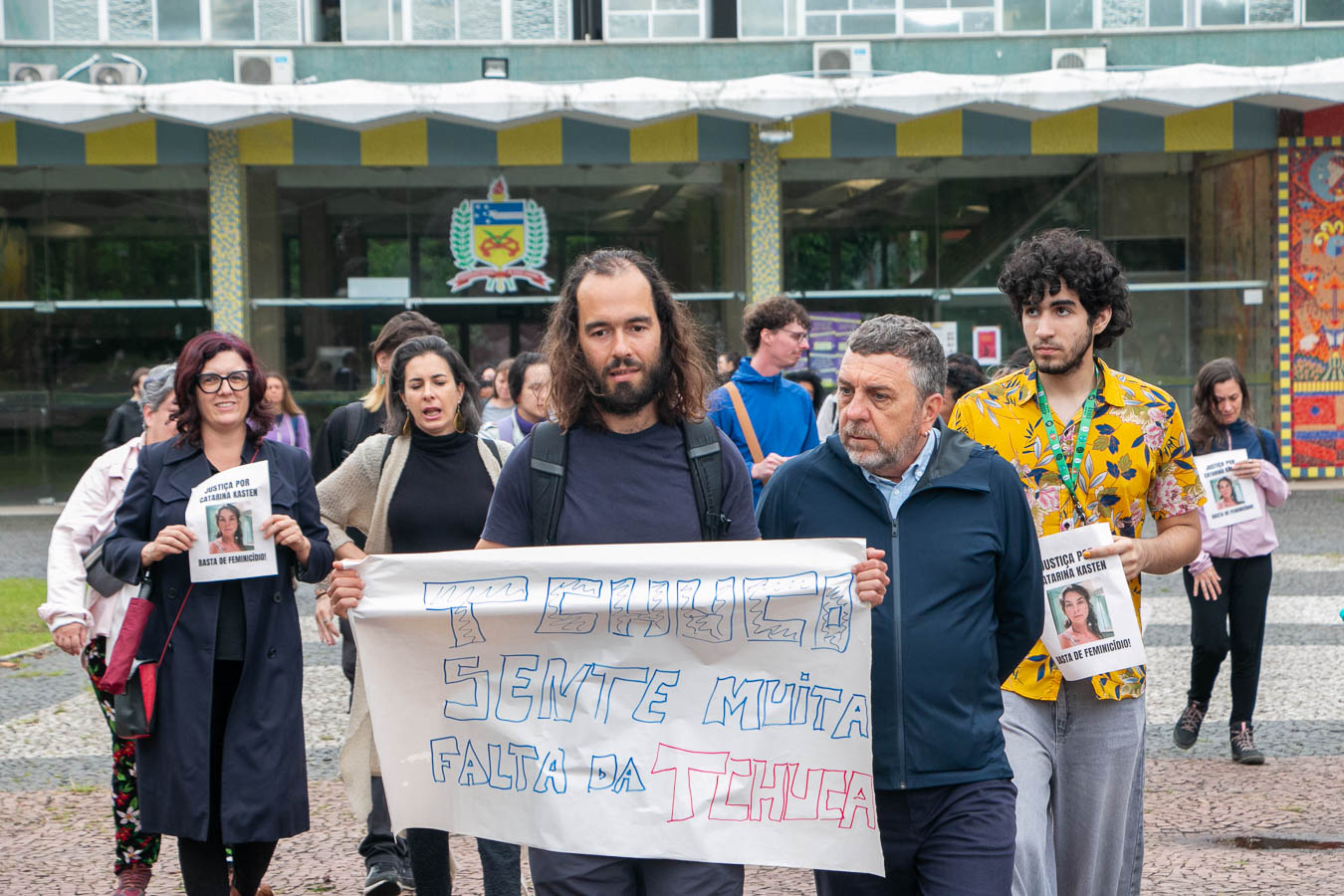 Onda de Choque em Florianópolis: Morte de Catarina Kasten na Praia do Matadeiro Interrompe Sonhos e Levanta Debate sobre Segurança