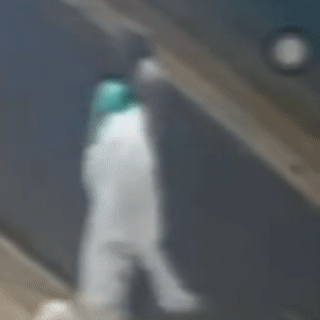 Homem tenta matar companheira a facadas em conveniência de Figueirão; vítima está na Santa Casa