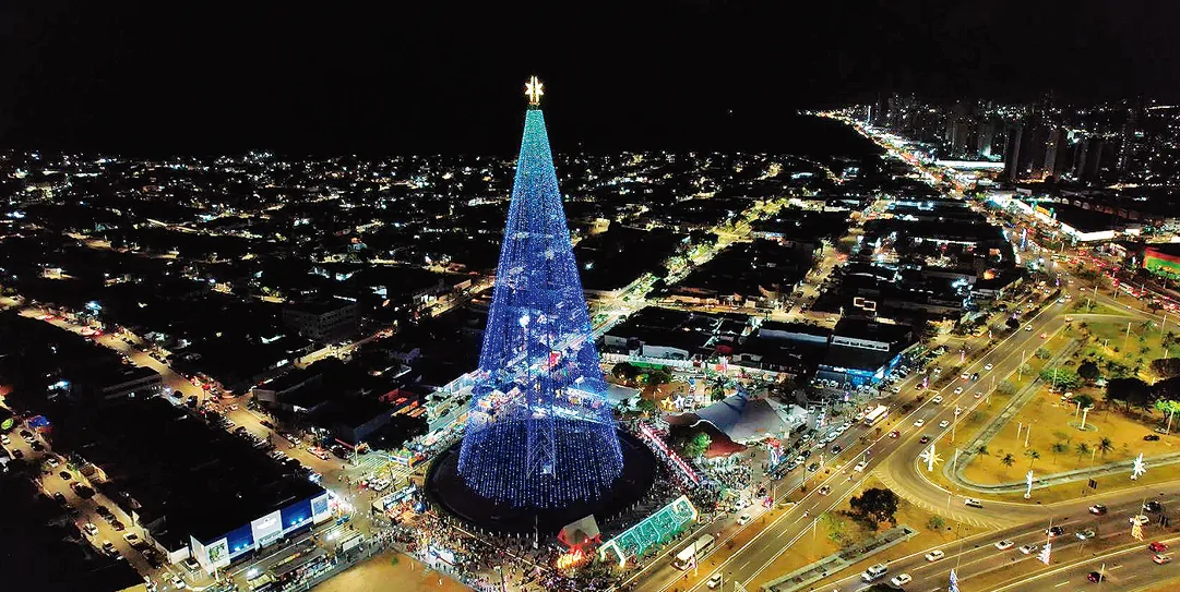Natal em Natal Brilha Forte: Árvore de Mirassol Acende com Iluminação Potencializada e Espaços Revitalizados