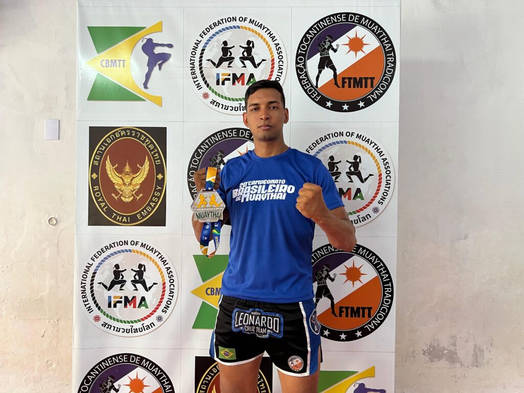 Atleta do Tocantins Conquista Vaga no Mundial de Muaythai com Apoio Governamental