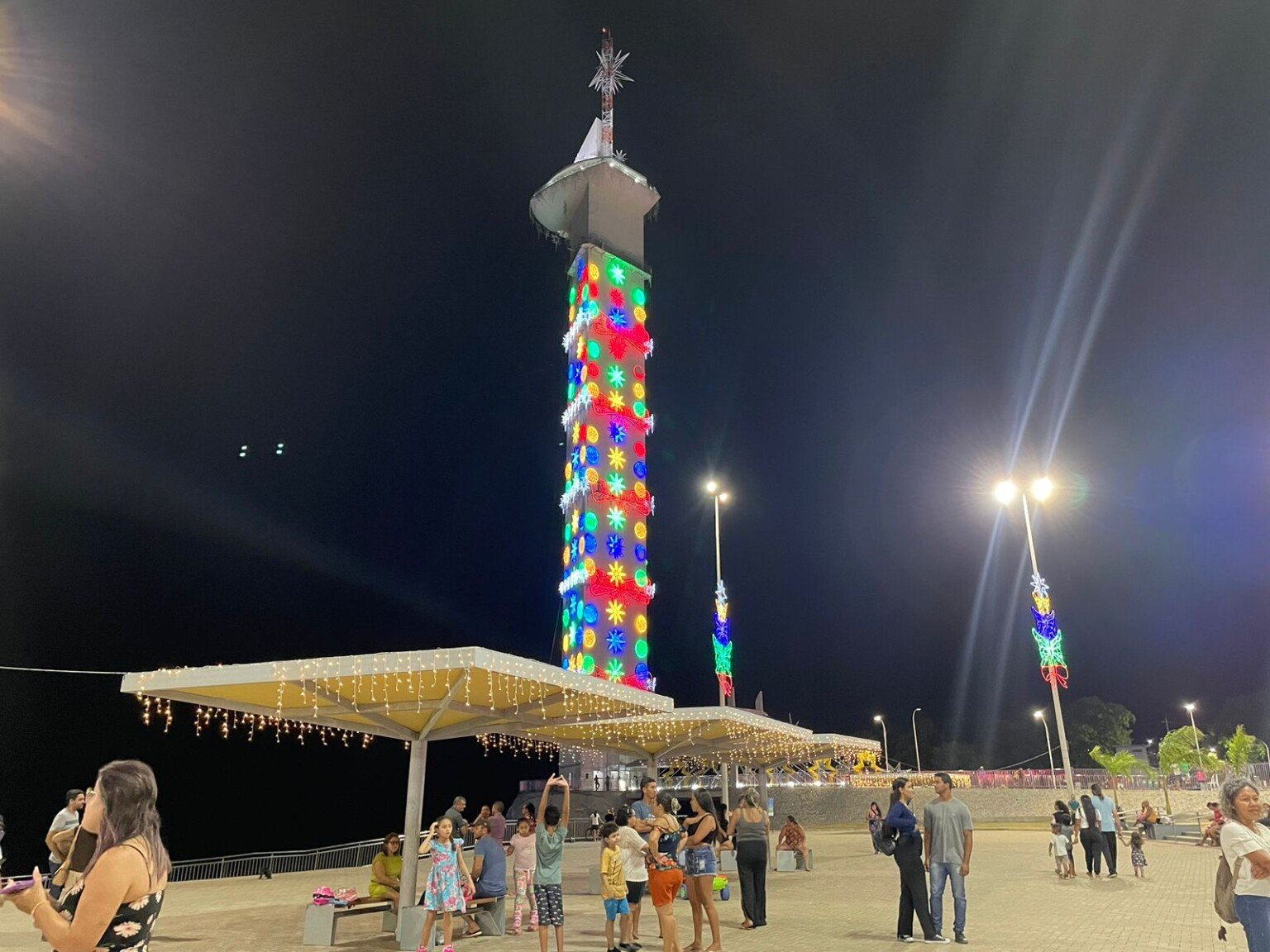 Boa Vista se Ilumina: Cerimônia de Natal no Parque do Rio Branco Marca o Início das Festividades