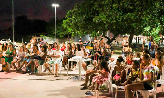 Cine de Areias Ilumina Areia Branca com Cinema Brasileiro e Debate sobre Envelhecimento