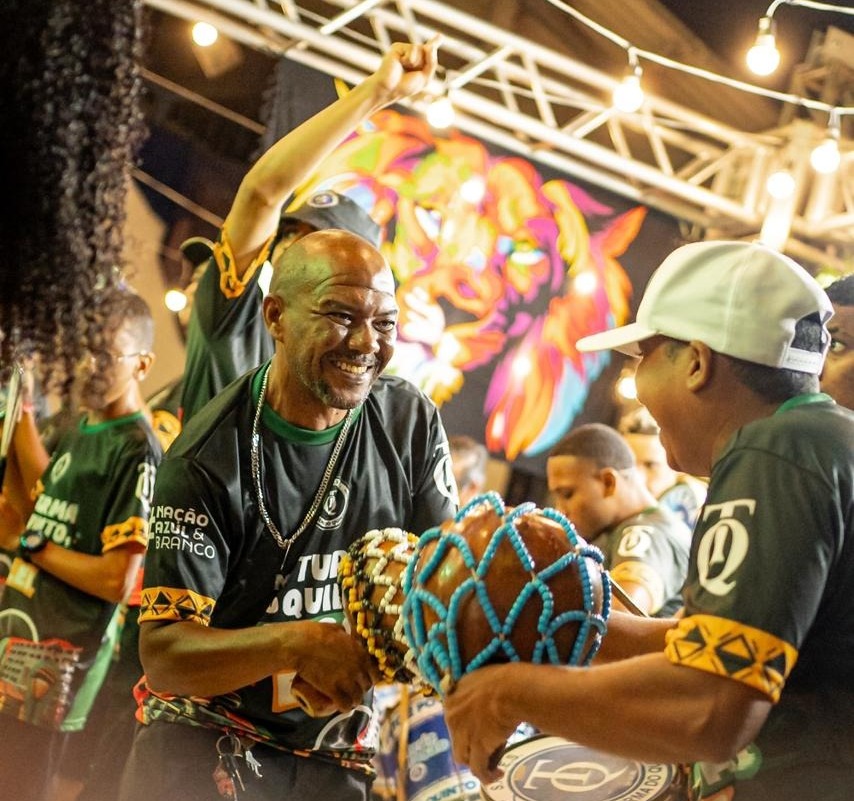 Turma do Quinto Acelera os Tambores: Samba-Enredo para o Carnaval 2026 Revelado em Festa na Madre Deus