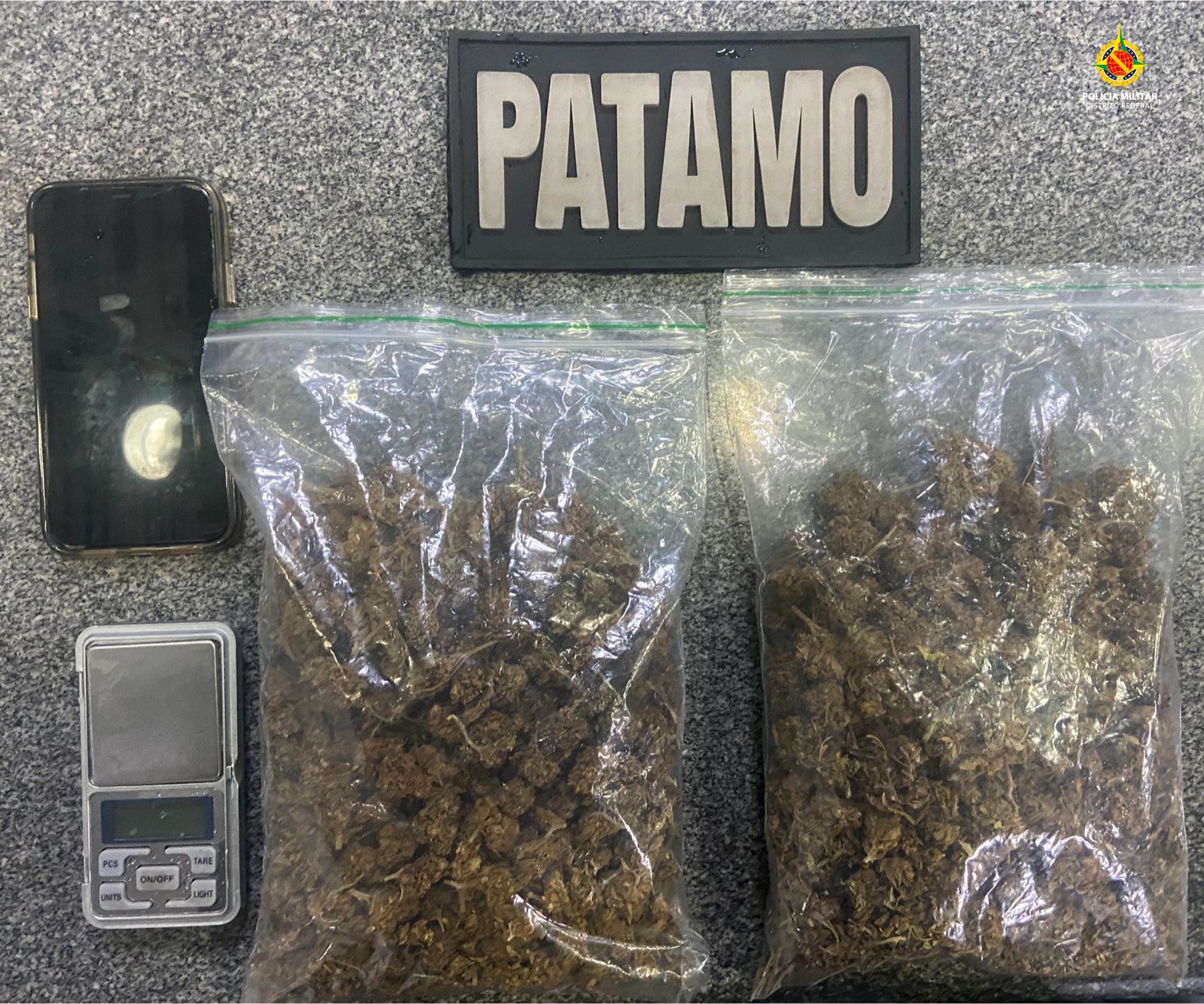 PM prende suspeito de tráfico com maconha e apetrechos no Sol Nascente