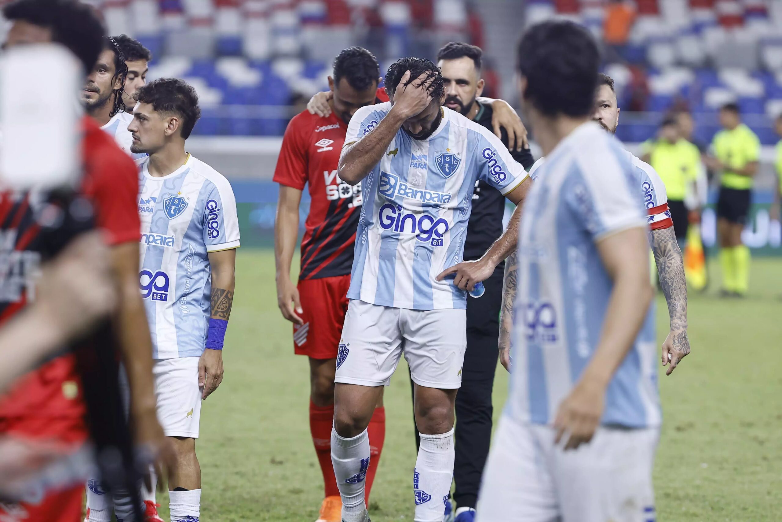 Lanterna na Série B: Paysandu iguala recorde negativo de rebaixamentos e amarga pior campanha paraense