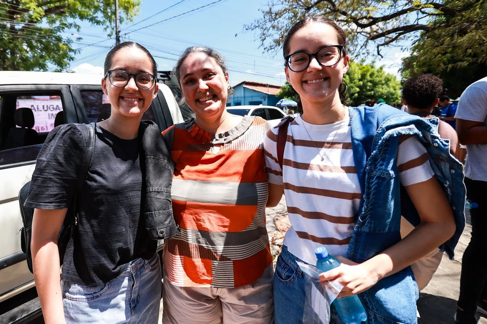Irmãs Gêmeas Unem Forças no Enem e Acendem Esperança de Aprovação Dupla no Piauí