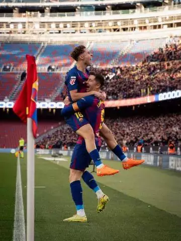 Barcelona goleia Athletic Bilbao em retorno triunfal ao Camp Nou revitalizado e Raphinha volta a campo