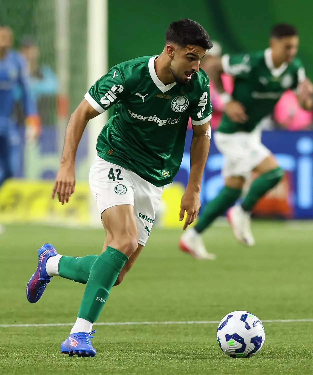 De Herói a Vilão? Queda de Rendimento de Flaco López Preocupa Palmeiras em Momento Decisivo