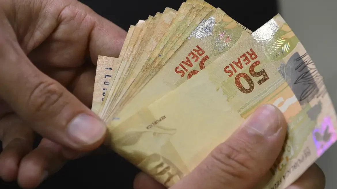 Isenção do Imposto de Renda Ampliada: Lula Sanciona Lei que Beneficia Milhões