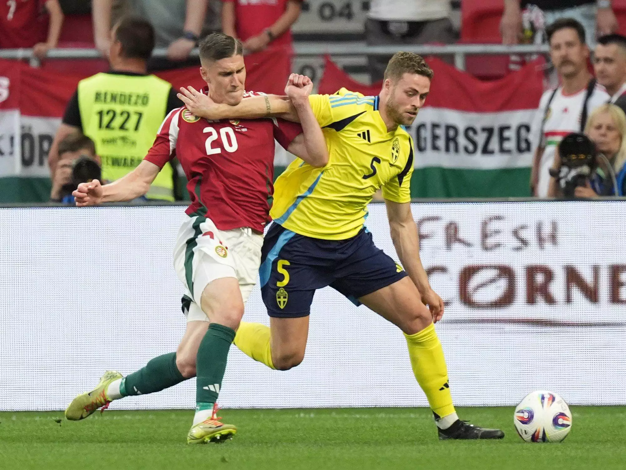 Hungria e Irlanda se enfrentam em duelo decisivo pelas Eliminatórias da Copa do Mundo