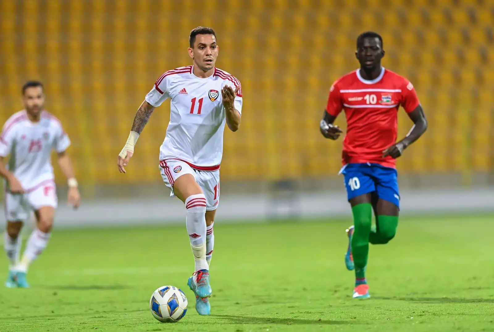 Iraque e Emirados Árabes Unidos se enfrentam em duelo crucial pelas Eliminatórias da Copa do Mundo 2026