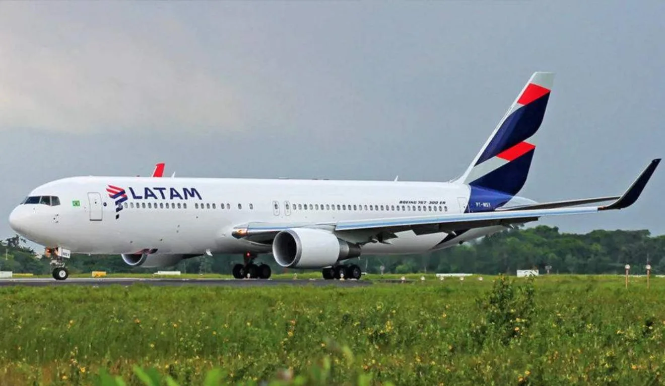 Final da Libertadores em Risco? Cancelamento de Voos Ameaça Chegada de Torcedores em Lima