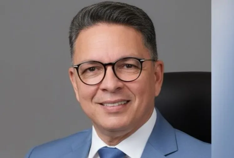 Escritor Potiguar Ilumina Natal com Lançamento Solidário de ‘Luz para o Caminho’