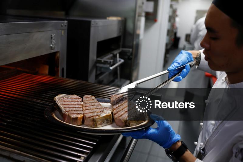 China Estende Investigação sobre Carne Bovina Importada, Ameaça de Restrições Persiste