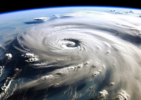 Alerta Nacional: Série de Ciclones Extratropicais Ameaça o Brasil em Novembro