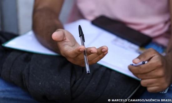 ENEM 2025: Participação atinge 70% e MEC anuncia mudanças para o Ensino Médio