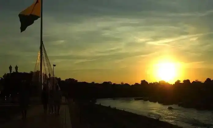 Acre se Prepara para Segunda-feira de Sol, Nuvens e Pancadas de Chuva Isoladas