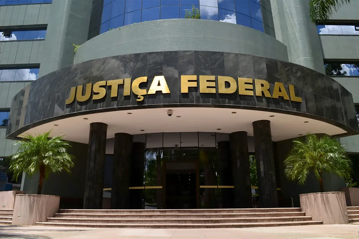 STF autoriza operação da PF em Curitiba para busca de documentos da Lava Jato