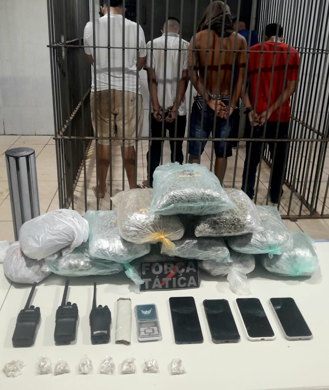 Força-Tarefa Combate Tráfico na Zona Leste: Apreensão Recorde e Quatro Detidos