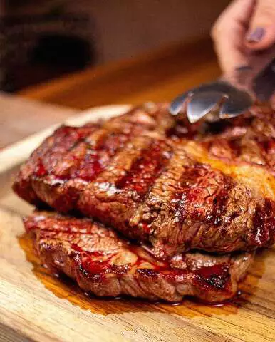 Vitrine Grill Eleva Noites de Campo Grande com Jantar Angus de Qualidade e Custo-Benefício