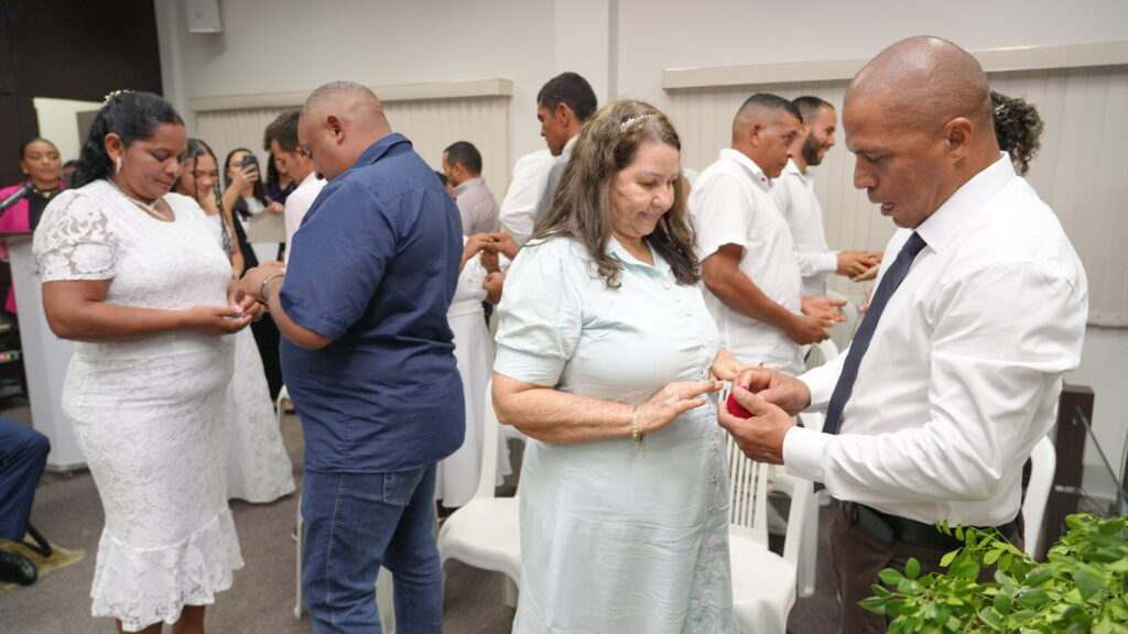 Amor e Cidadania: Casamento Coletivo em Wanderlândia Sela União de 16 Casais e Fortalece Acesso a Direitos