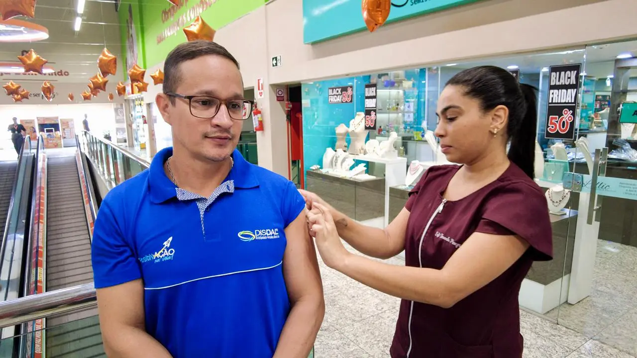 Rio Branco Supera Expectativas: Dia D de Vacinação Contra a Gripe Aplica Mais de 3,7 Mil Doses