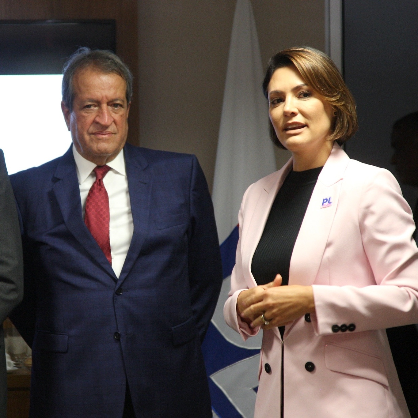 Disputa Acirrada no PL por Vaga ao Senado em SP: Valdemar e Michelle Bolsonaro Avaliam Nomes em Meio a Articulações e Velhas Alianças