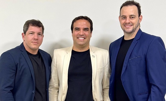 Cirurgiões Bucomaxilofaciais Lançam Cursos Inovadores em Aracaju