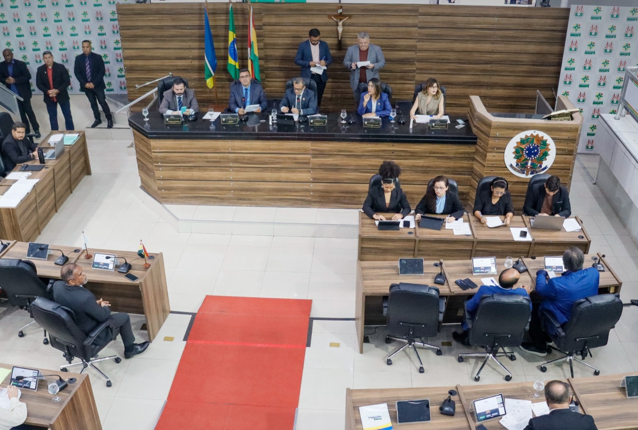 Amapá em Destaque: Programa ‘Bolsa Aluguel’, Reajuste na Conta de Luz e Preparativos para o Natal Luz