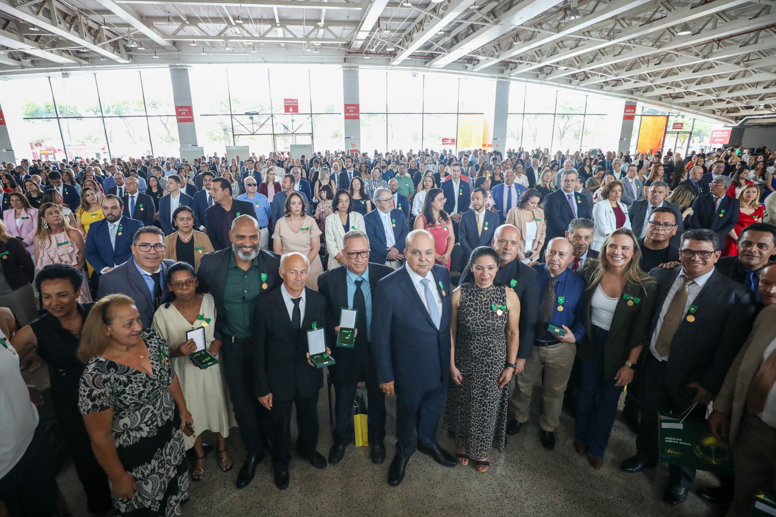 GDF Celebra Dedicação e Serviço Público com a Entrega da Medalha do Mérito Buriti a 356 Personalidades