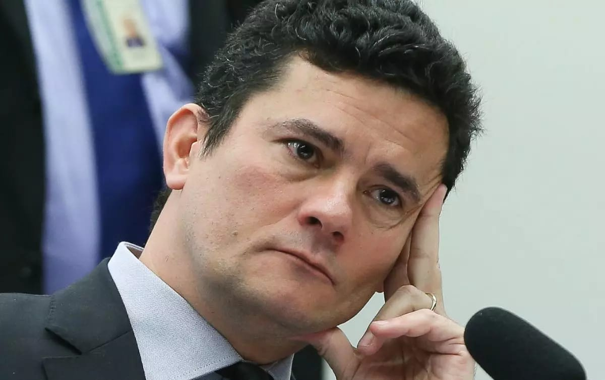 Crise política marca dezembro de Sergio Moro às vésperas do Natal